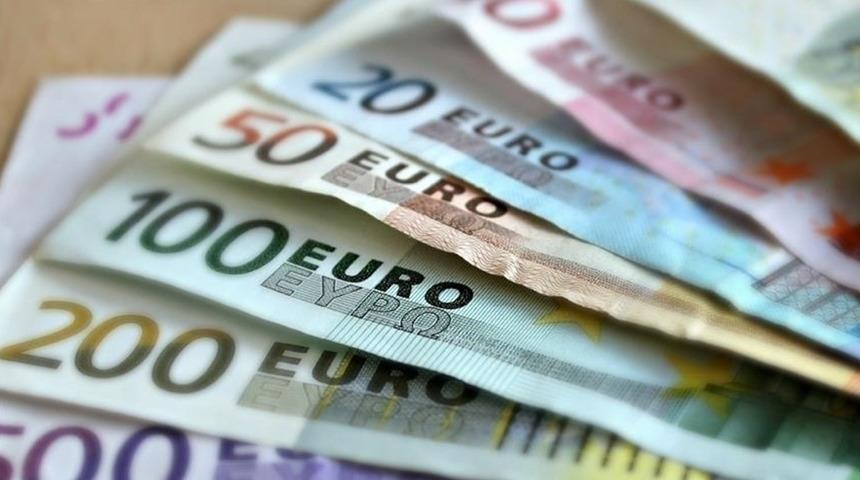 AB'den şubatta 23 milyar avro dış ticaret fazlası