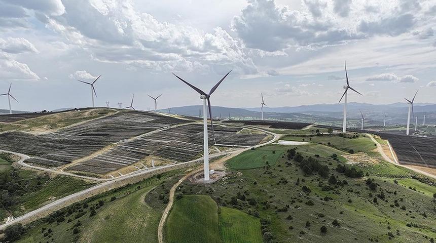 Küresel rüzgar enerjisi kurulu gücü geçen yıl 117 gigavat arttı