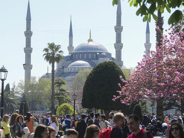Salgında eve kapanan yerli turistler son 3 yılda özgürlüğün tadını seyahatlerle çıkardı
