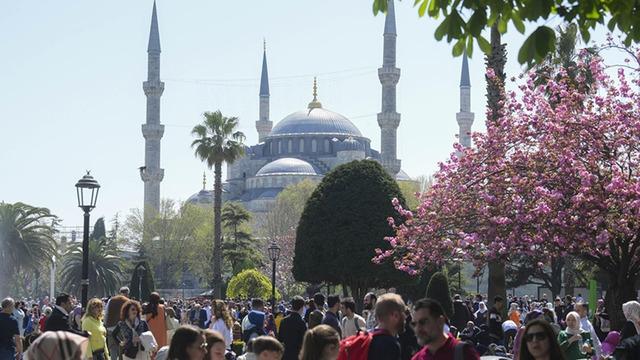 Salgında eve kapanan yerli turistler son 3 yılda özgürlüğün tadını seyahatlerle çıkardı