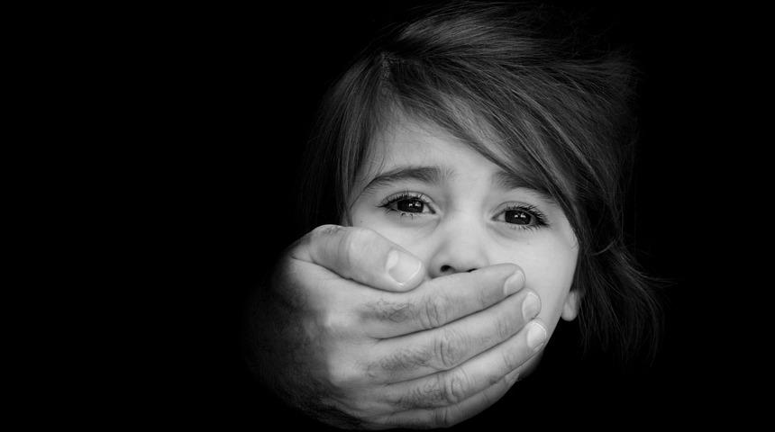 &Ccedil;ocuğumuzu istismardan nasıl koruruz?