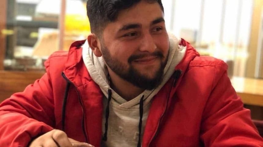 Dere yatağına devrilen kamyonun sürücüsü öldü