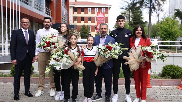 RTÜK Başkanı Şahin, Türkiye Voleybol Federasyonunda genç sporcularla buluştu!