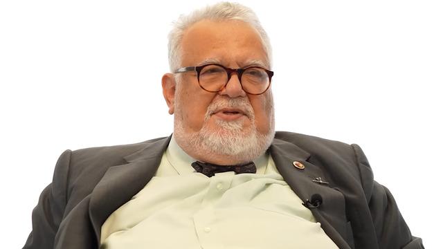 Celal Şengör’ün sözlerine çok kızdı! Cumhurbaşkanı Başdanışmanı Oktay Saral: ‘Bu angut nasıl bir hoca’
