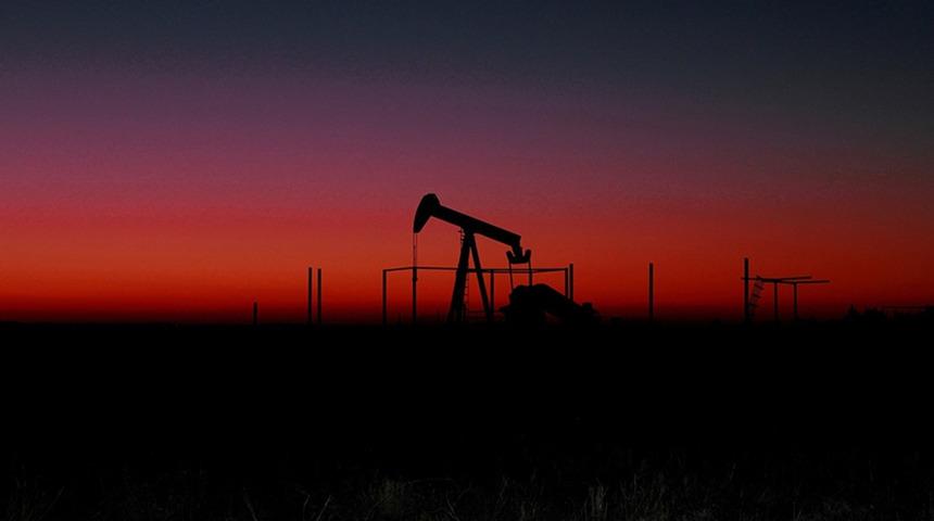 ABD'nin ticari ham petrol stokları 200 bin varil arttı
