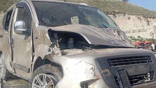 Ankara’da kontrolden çıkan otomobilin devrilmesi sonucu 2 kişi yaralandı