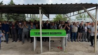 Elektrik akımına kapılarak hayatını kaybetmişlerdi... Anne-kızın cenazesi toprağa verildi