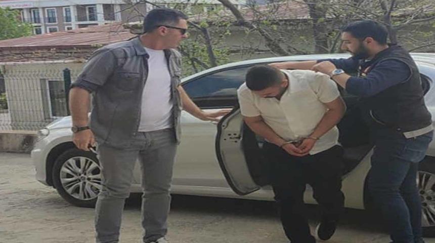 Yolcu otobüsünde uyuşturucuyla yakalanan şüpheli, tutuklandı