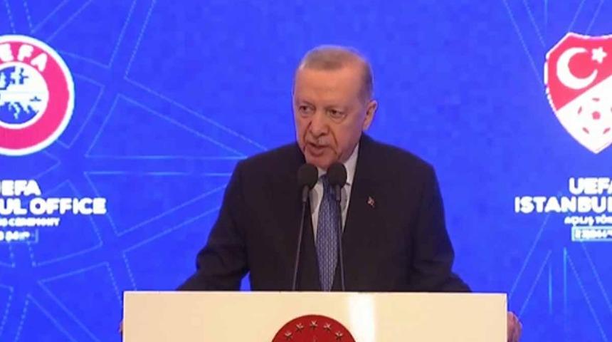 Cumhurbaşkanı Erdoğan'dan İstanbul depremiyle ilgili açıklama! Çok net mesaj: "Depremin günlük siyasete alet edilmesini istemiyoruz"