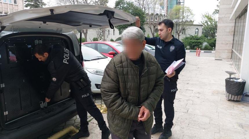 Samsun'da iğrenç olay... Parkta üniversiteli kızı taciz eden yaşlı adam gözaltına alındı