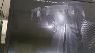 İstanbul'da korkunç olay! Yumruk atıp yere düşürdükleri kişiye ateş açtılar