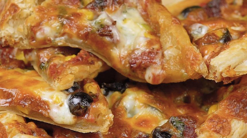 Yenilik zamanı: Milföy pide tarifi