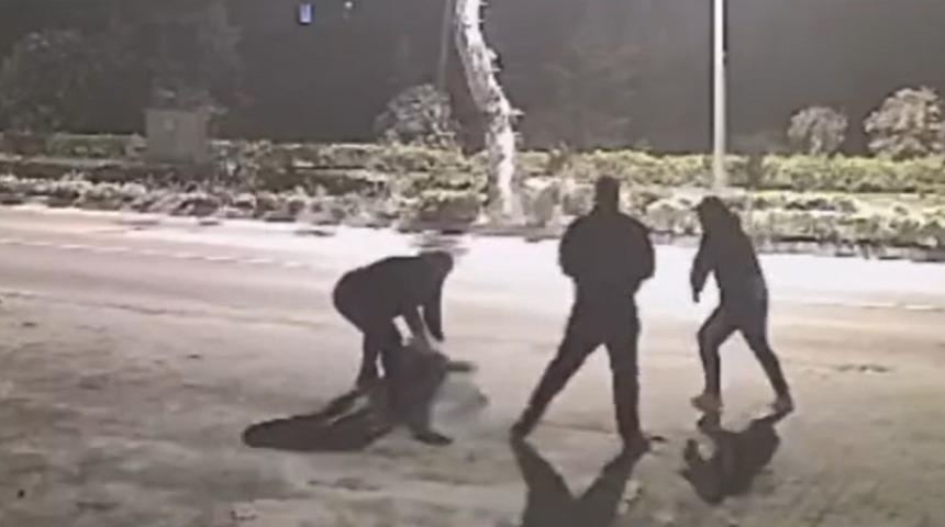 Husumetli oldukları genci darbederek bıçaklayan 4 şüpheli serbest bırakıldı