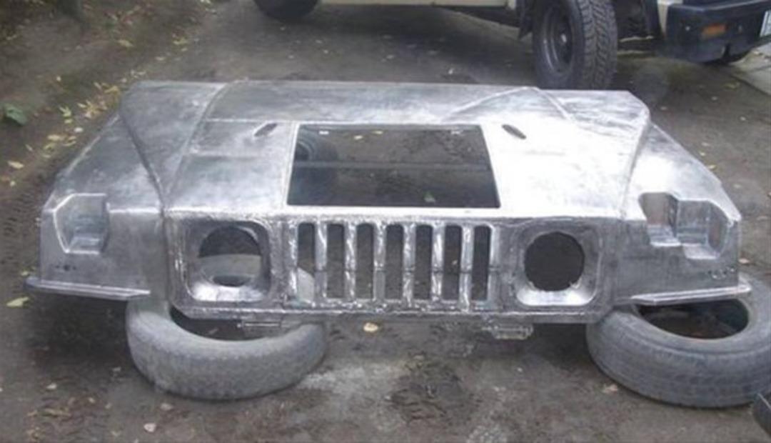 Eski kamyonun l&uuml;ks bir cipe d&ouml;n&uuml;ş&uuml;m&uuml;