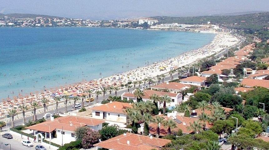 Demirtaş, &ldquo;&Ccedil;eşme Ala&ccedil;atı Havalimanı sezon dışında eğitim &uuml;ss&uuml; olmalı&rdquo;