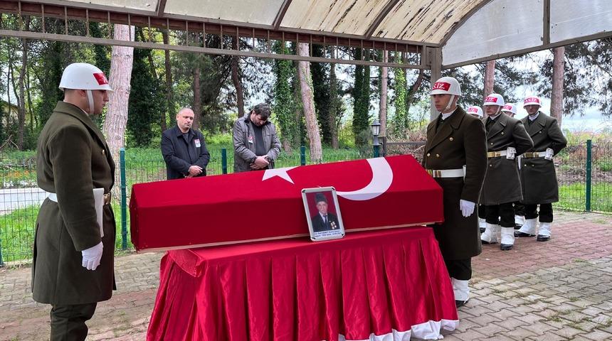Samsun'da vefat eden Kıbrıs gazisi son yolculuğuna uğurlandı