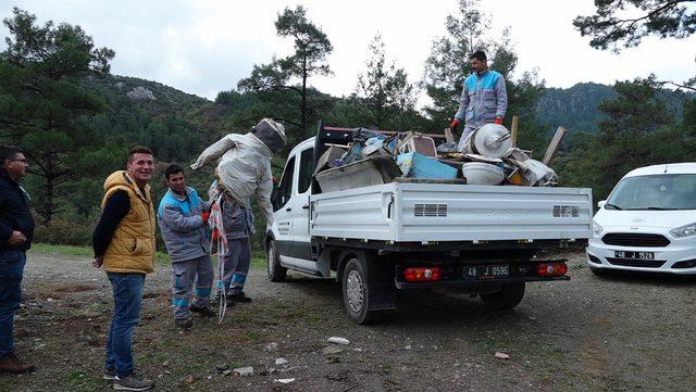 Marmaris'te doğadan 15 ton atık toplandı