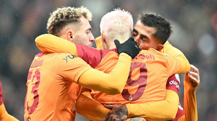 Galatasaray'da sezonun ilk ayrılığı kesinleşti! Okan Buruk yıldız ismin üstünü kara kalemle çizdi