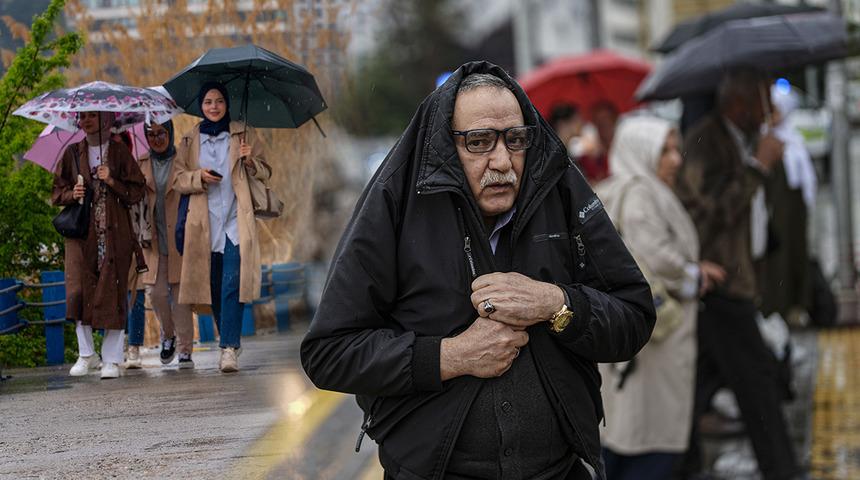 İstanbul’da hava durumu değişiyor! Sağanak ve soğuk hava uyarısı: Ani sıcaklık düşüşü yaşanacak…