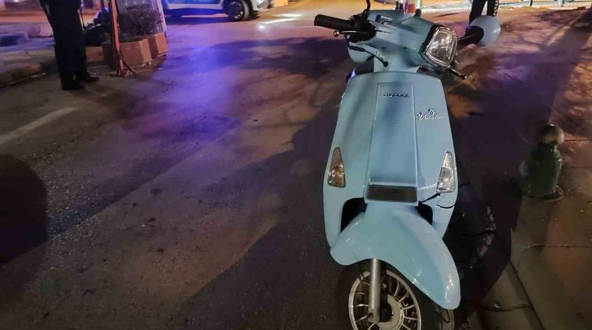 Kendi sürdüğü motosikletten düşen sürücü yaralandı