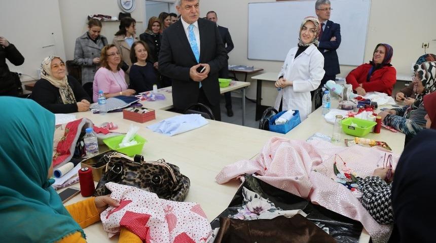 Karaosmanoğlu&rsquo;ndan G&ouml;lc&uuml;k KO-MEK&rsquo;e ziyaret