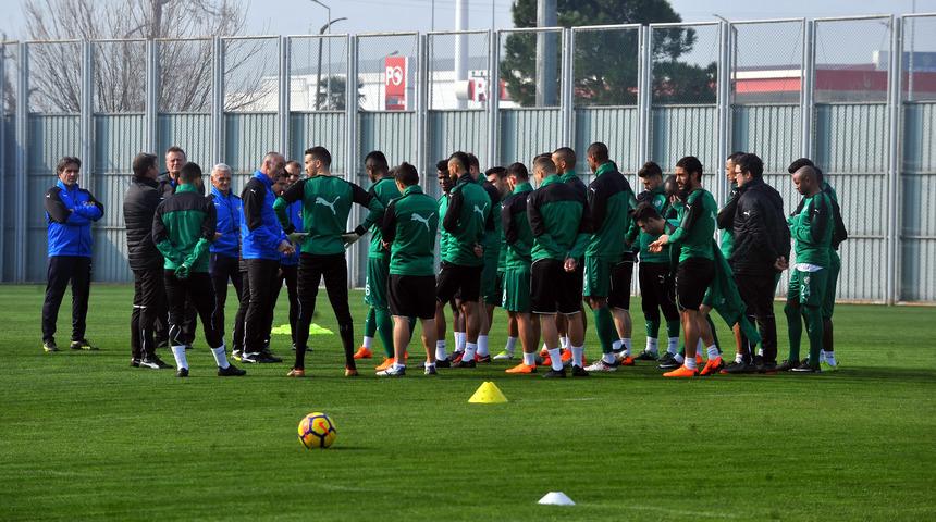 Bursaspor'da Galatasaray ma&ccedil;ı hazırlıkları s&uuml;r&uuml;yor