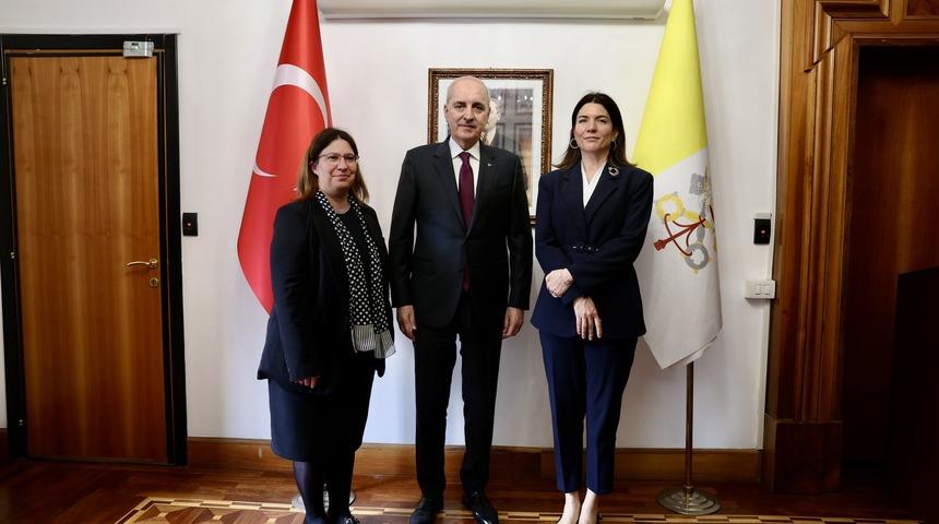 TBMM Başkanı Kurtulmuş, Türkiye’nin Vatikan Büyükelçiliği’ni ziyaret etti