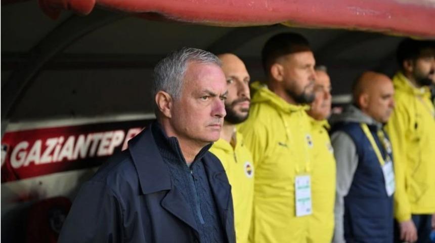 Jose Mourinho'dan olay sözler! "Hakem kararlarından korkmak için..."