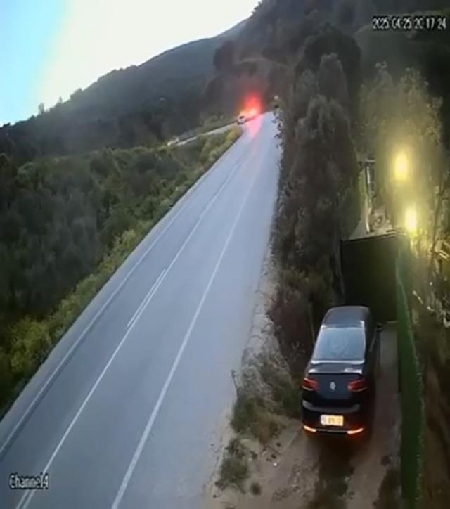 Bursa’da iki otomobil kafa kafaya çarpıştı: 4 yaralı
