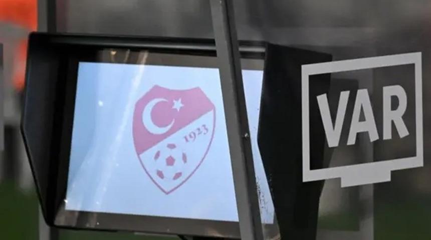 Trabzonspor ve Galatasaray maçlarının VAR hakemleri açıklandı!