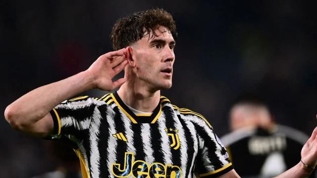 Büyük kapışma! Süper Lig'in iki devi o oyuncu için sıraya girdi... 