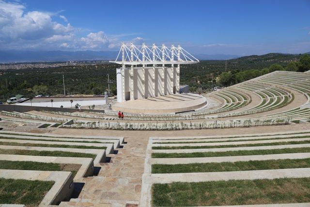 Burhaniye Edremit Körfezi’nin Kültür ve Sanat Merkezi olacak