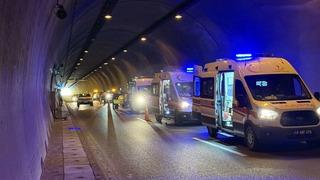 Kahramanmaraş'ta tünelde iki otomobil çarpıştı! 7 kişi yaralandı