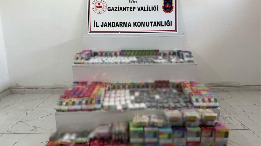 Gaziantep'te 2 milyon TL değerinde kaçak elektronik sigara ele geçirildi: 3 gözaltı