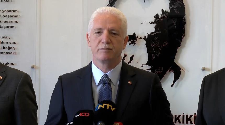 İstanbul depremi sonrası merak ediliyordu! Okullarla ilgili durumu Vali G&uuml;l a&ccedil;ıkladı