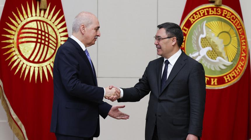 Kırgızistan Cumhurbaşkanı Caparov, TBMM Başkanı Kurtulmuş'u kabul etti