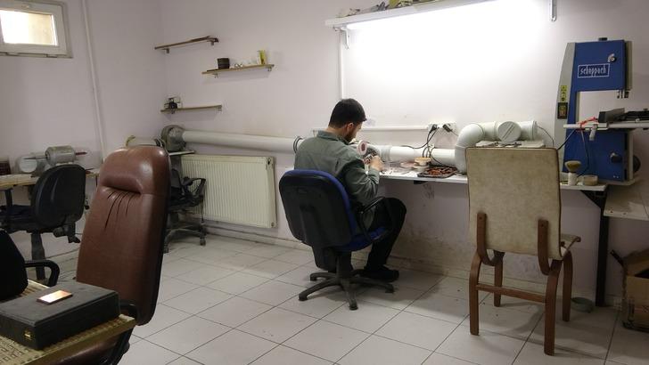 Tanesini 15 bin TL'ye satıyor 'Daire fiyatına olan var! Malzemesi altından kat kat pahalı' G2