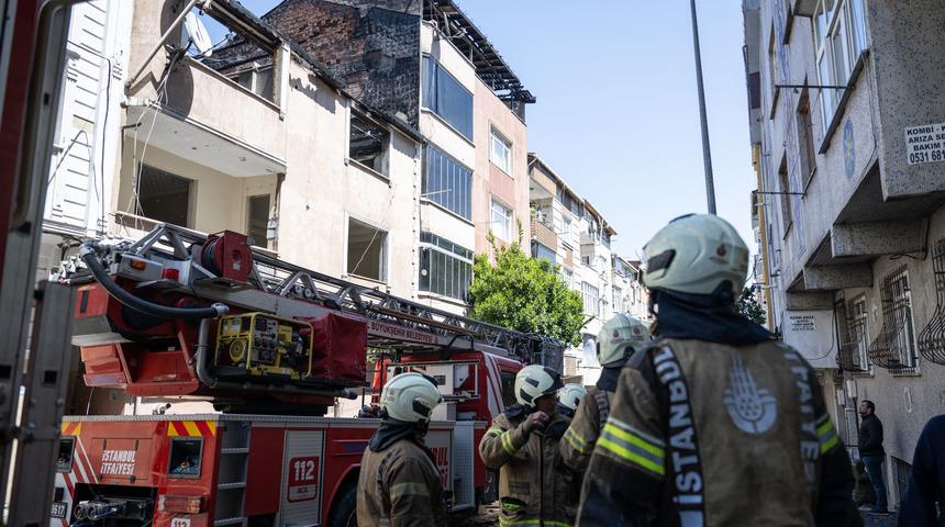 Gaziosmanpaşa'da metruk binada çıkan yangın söndürüldü