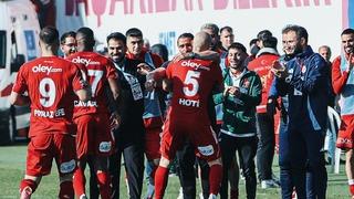 Ümraniyespor play-off yolunda