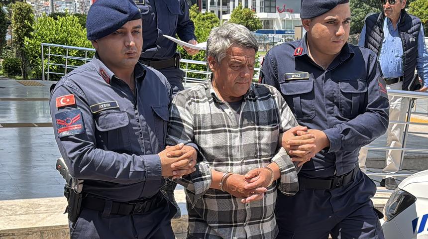 Antalya'da koyuna eziyet eden kişi tutuklandı