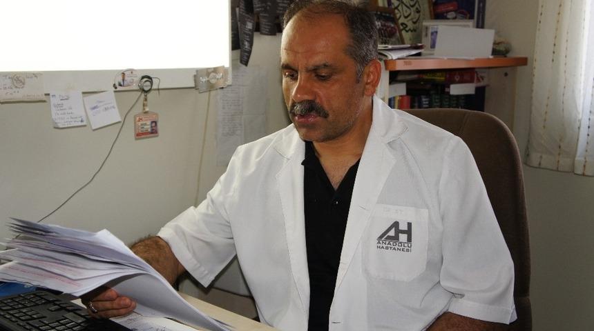 Üroloji Uzmanı Op. Dr. Sadi Turkan; “Sigara içilmesi kan akışını yavaşlatarak böbrek hasarına neden oluyor”