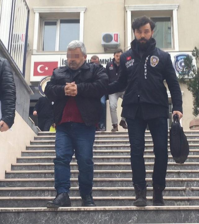 Müteahhit'in öldürülmesiyle ilgili gözaltına alınan oğul ve arkadaşı adliyeye sevk edildi