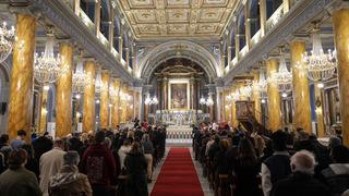 Papa Franciscus için Şişli'deki Saint Esprit Katedrali'nde ayin düzenlendi