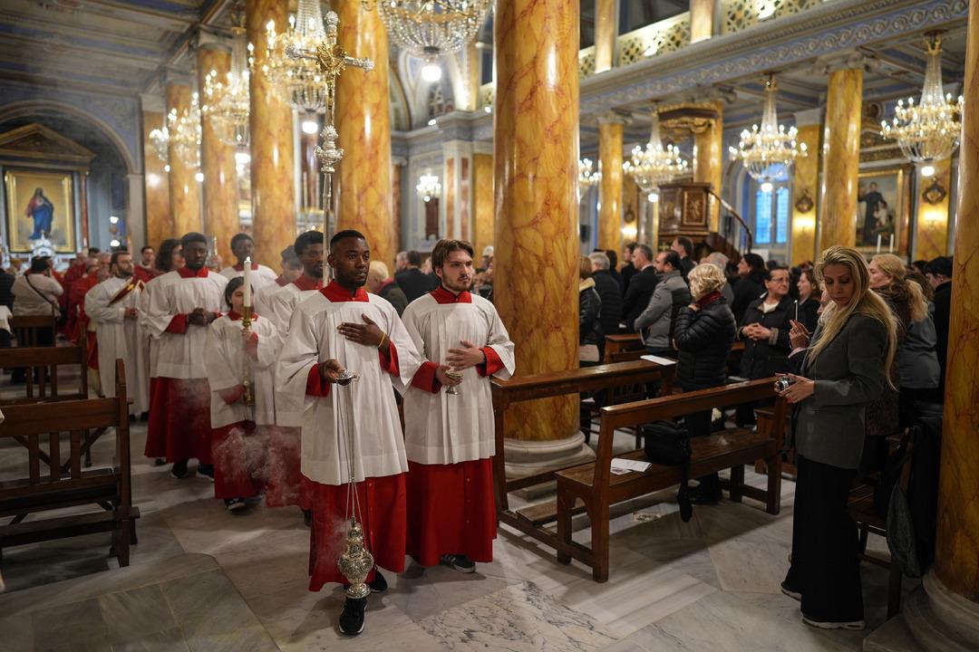AA-20250428-37781840-37781824-ISTANBULDA_PAPA_FRANCISCUS_ICIN_AYIN_DUZENLENDI