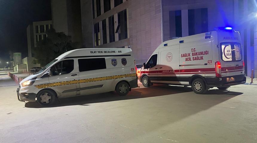 Boşanma aşamasındaki 5 çocuğunun annesini bıçakla öldürdü