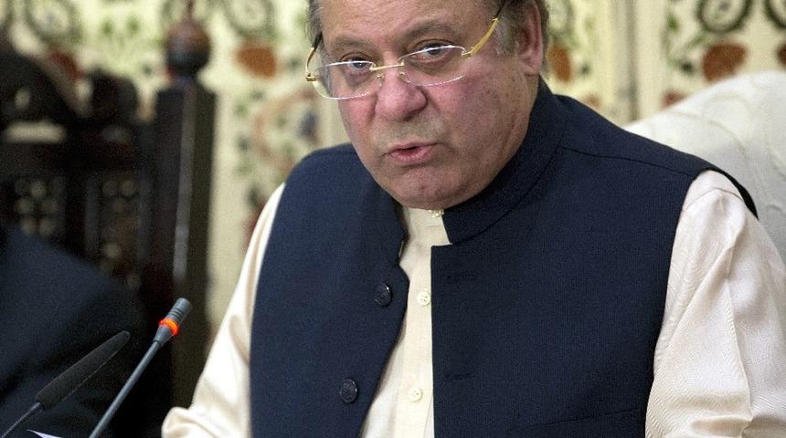 Navaz Şerif&rsquo;in partisine başkanlık etmesi yasaklandı