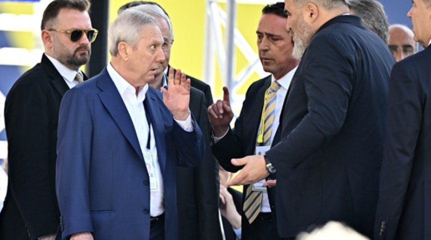 Aziz Yıldırım'dan çok sert açıklamalar: Zamanı geldiğinde konuşacağım... Fenerbahçe'den jet yanıt geldi!