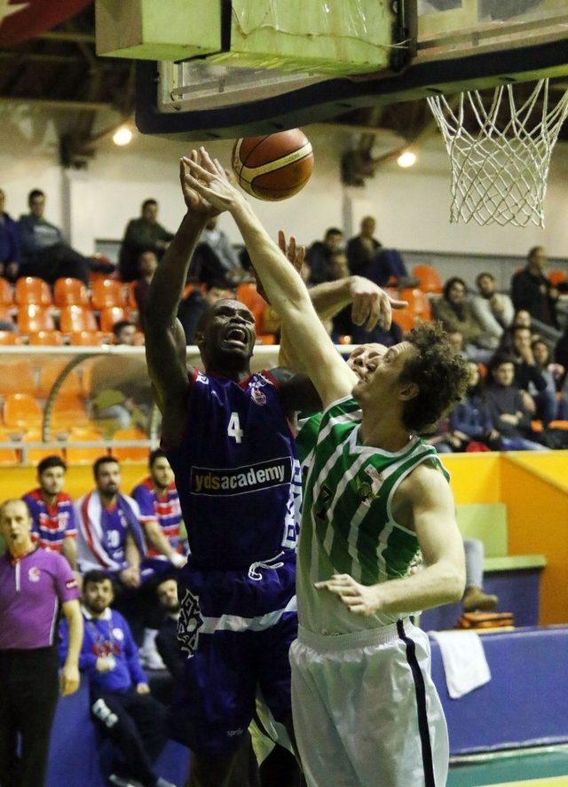 Türkiye Basketbol 1. Ligi: Akhisar Belediyespor: 87 - Karesispor: 83