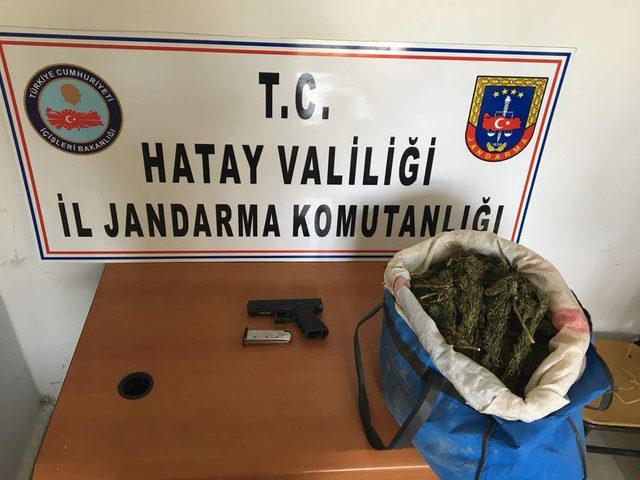 Hatay'da uyuşturucu ve kaçakçılık operasyonu: 13 gözaltı