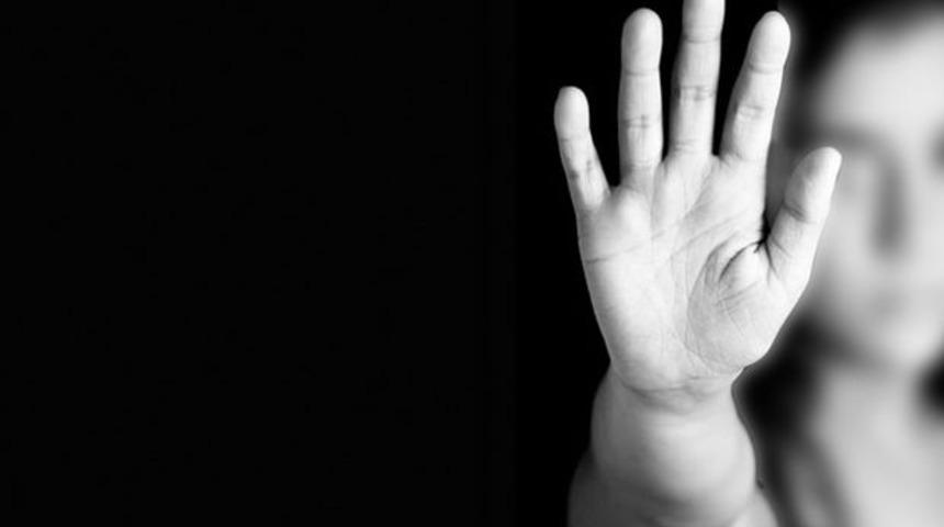 14 yaşındaki kıza taciz cezasız kaldı! Adli tıp 'bakire değil' dedi